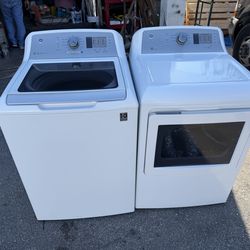 GE Washer and Dryer set