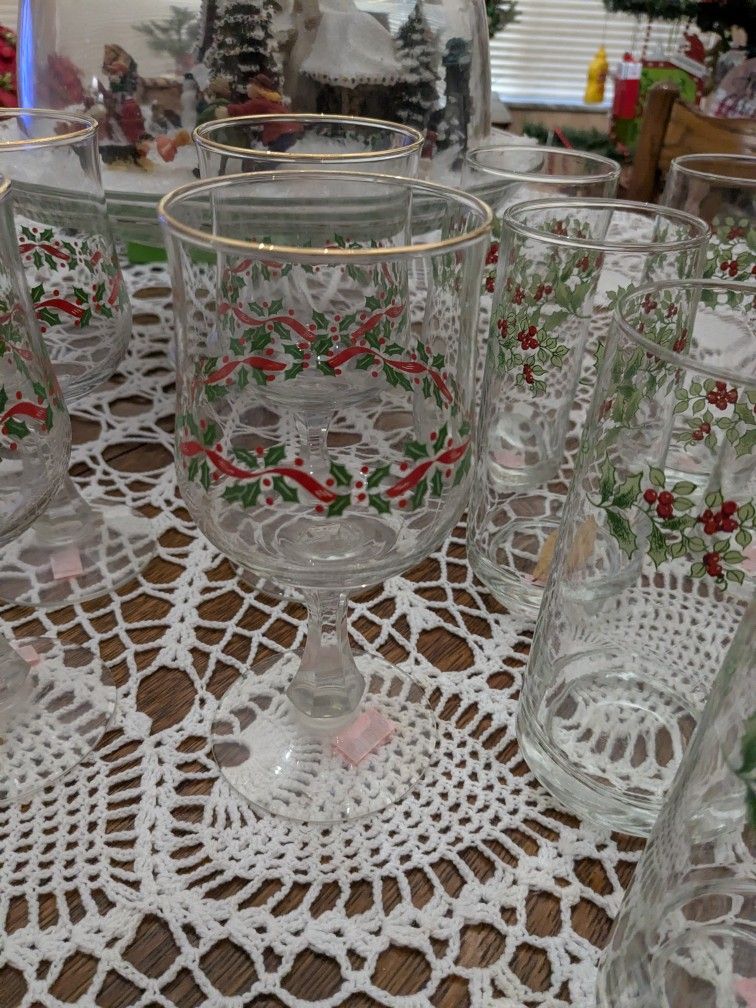 Christmas Wine Glasses