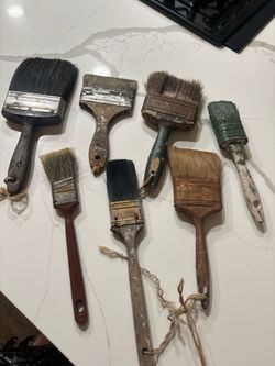 Assorted Vintage Brushes