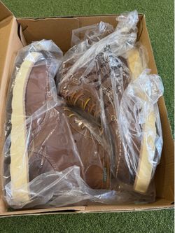 Eastland Moc Lumber Up boots sz 10 Peanut