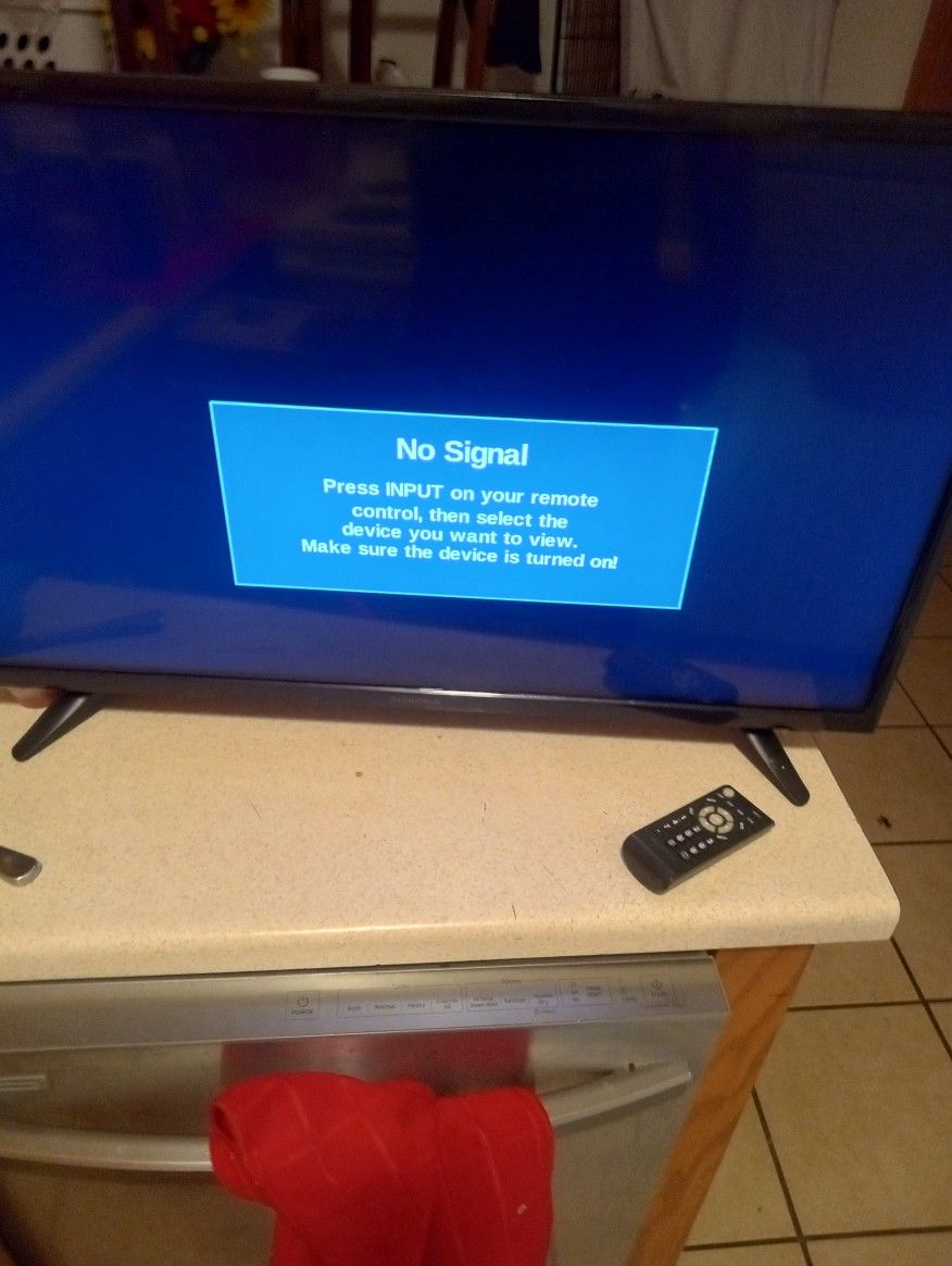 32" Insignia Smart TV 720p HD 