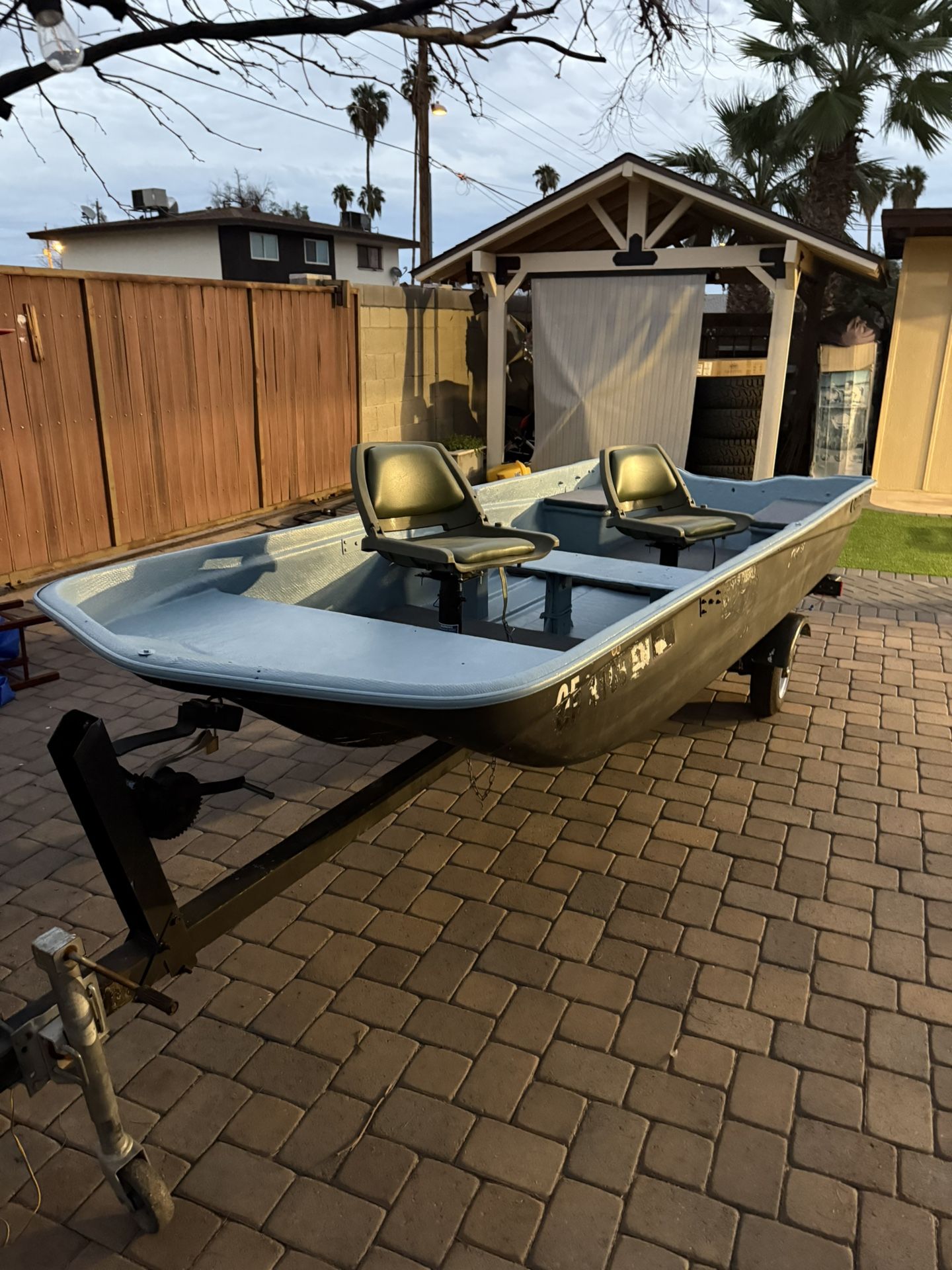 Jon boat