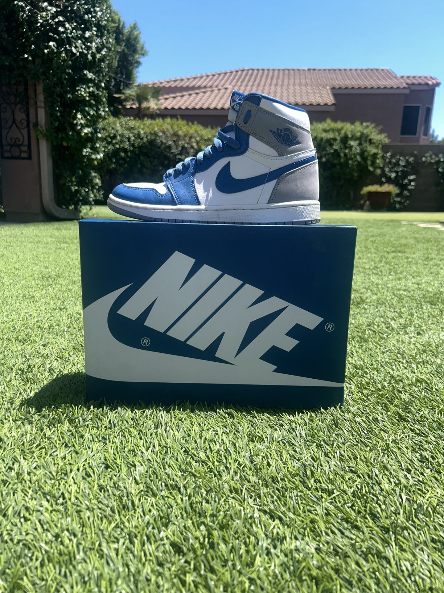 Jordan 1 True Blue Size 8 (Extra Blue + White Laces)