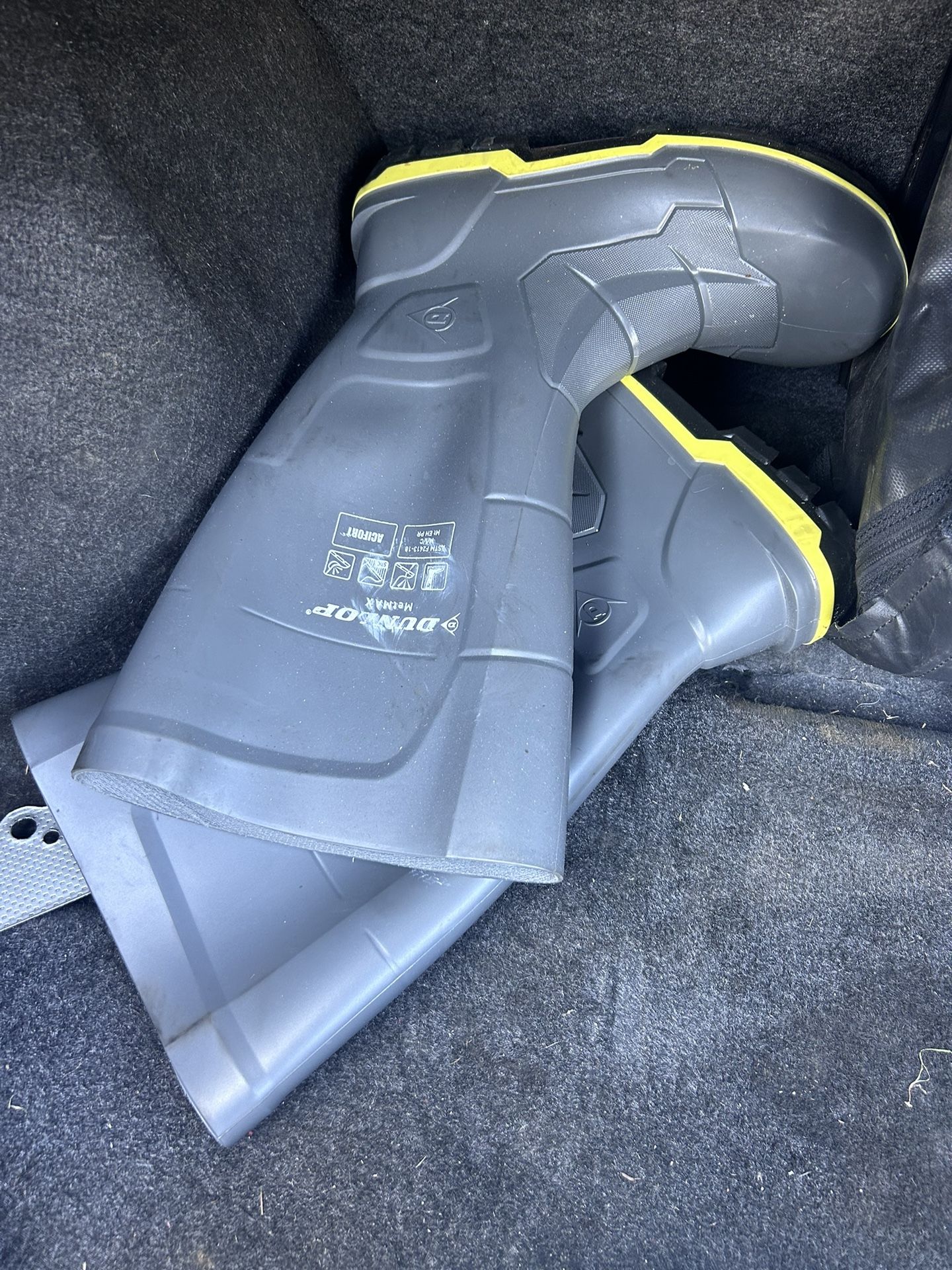 Rubber Steal Toe Boots