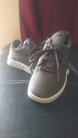 K-swiss $35
