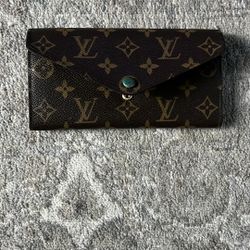 Louis Vuitton Wallet 