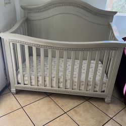 Baby Crib 