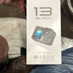 Hero 13 Black
