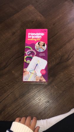 Friendship Bracelet Making Kit