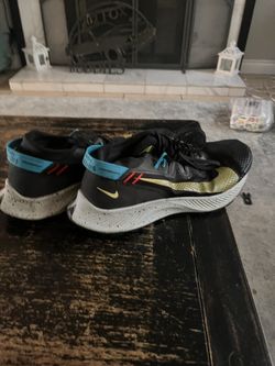 Size 10 Nikes