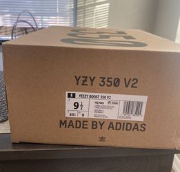Yeezy Boost 350 v2