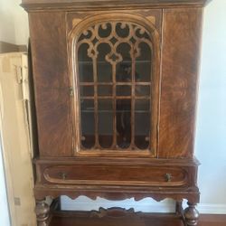 Antique Hutch/China Cabinet 