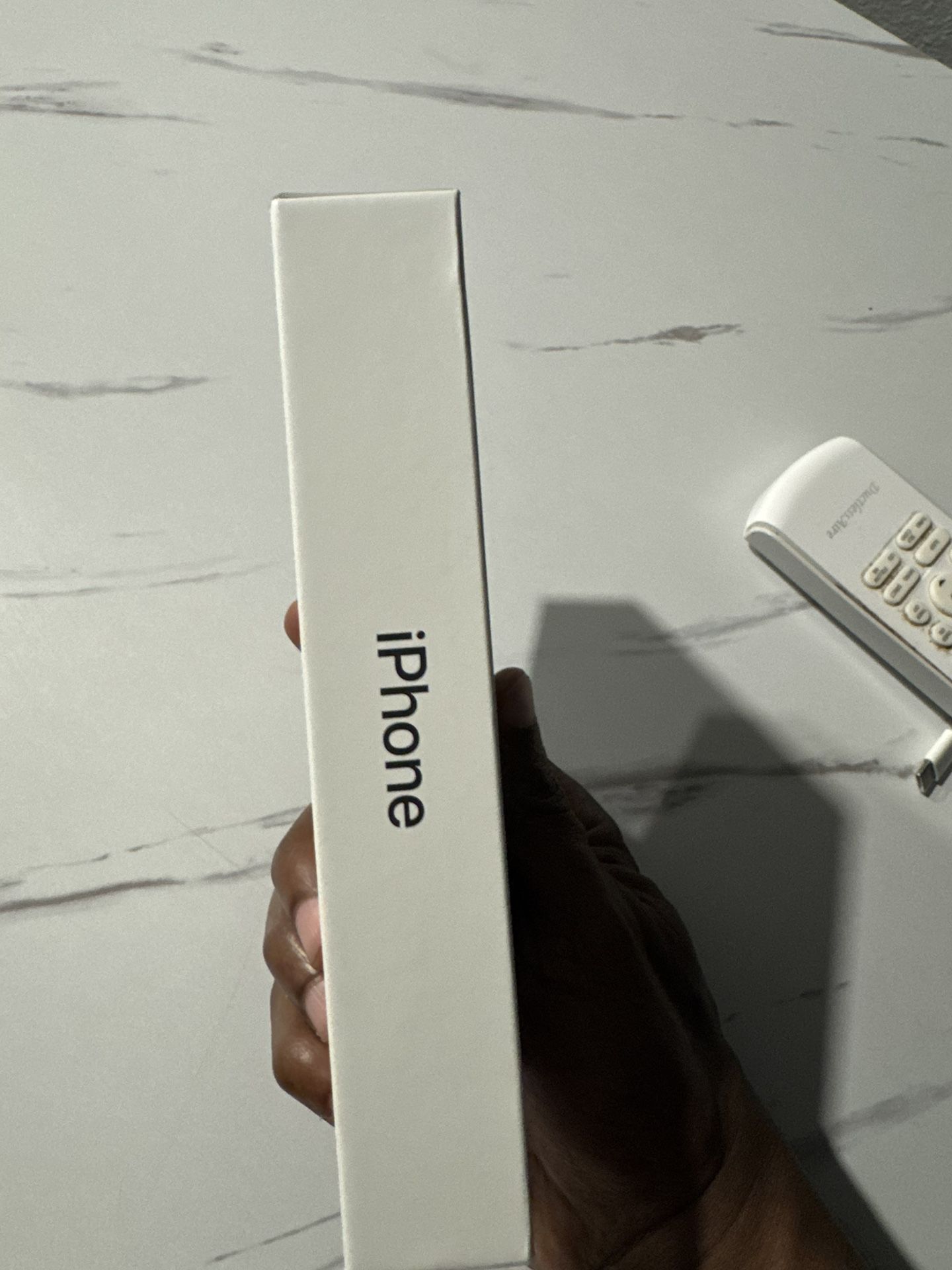 iPhones Sill In Box iPhone