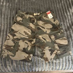 Mens Wrangler Cargo Camo Shorts Sz 34