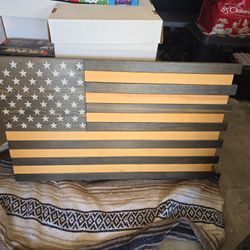 American Flag Concealment Wall Mount