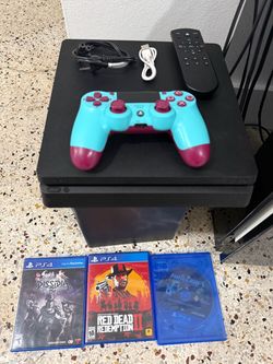 PlayStation 4 slim 3 games juegos