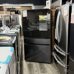 🔥SAMSUNG MATTE BLACK CHARCOAL GLASS FAMILY HUB REFRIGERATOR 29 CUBIC FT. WITH BEVERAGE CENTER AND ICE MAKER🔥
