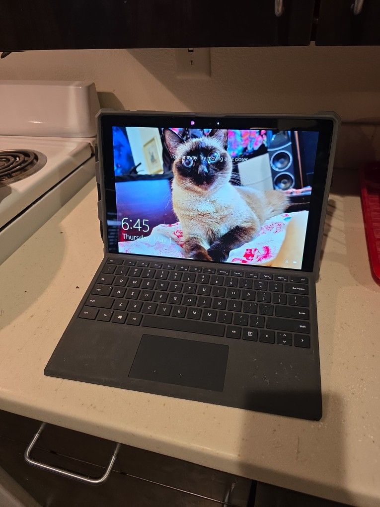 Microsoft Surface Pro 6 Tablet, 12-inch, Intel Core i7, 16GB RAM, 512GB SSD, Black Comes With Keyboard, 65 Watt Charger, Pen, Surface Dock And Case