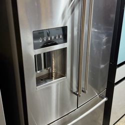 KitchenAid Refrigerator 