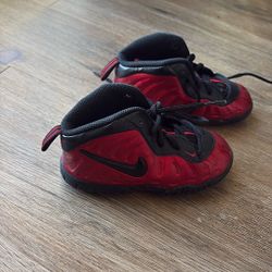 Red Nike Air Foamposite Pro