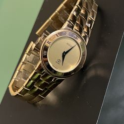 Women’s Vintage Gucci Watch