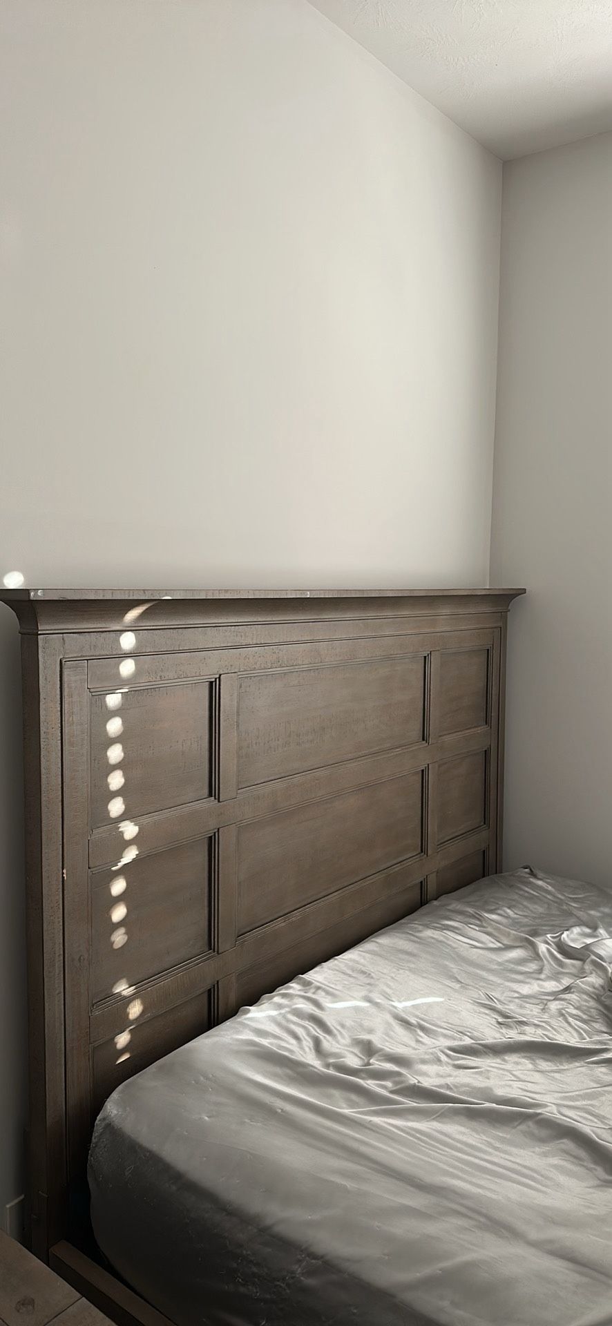 queen bed frame