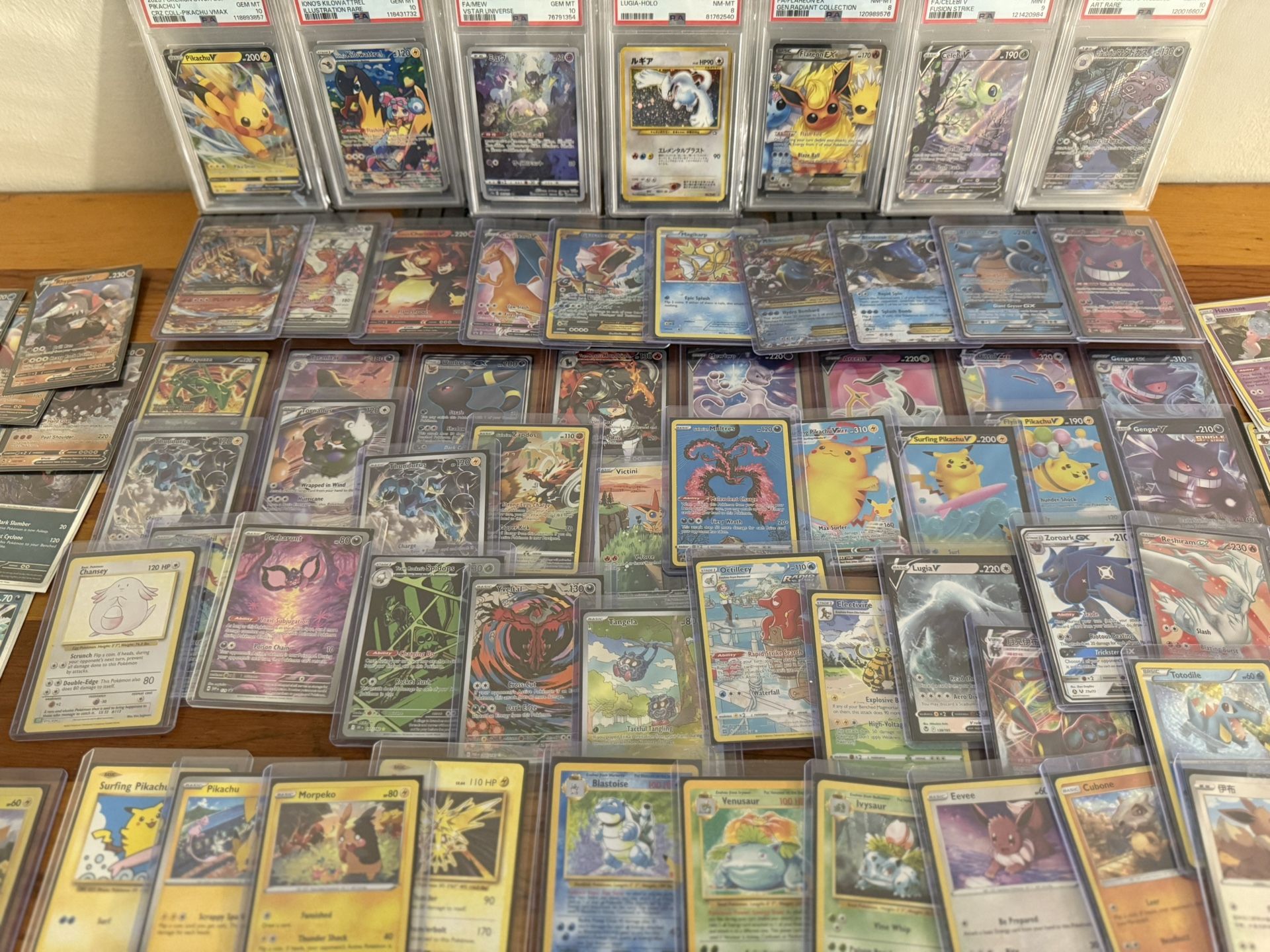 MASSIVE RARE POKEMON LOT !!