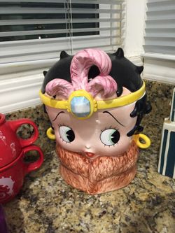 Betty boop cookie jar $65