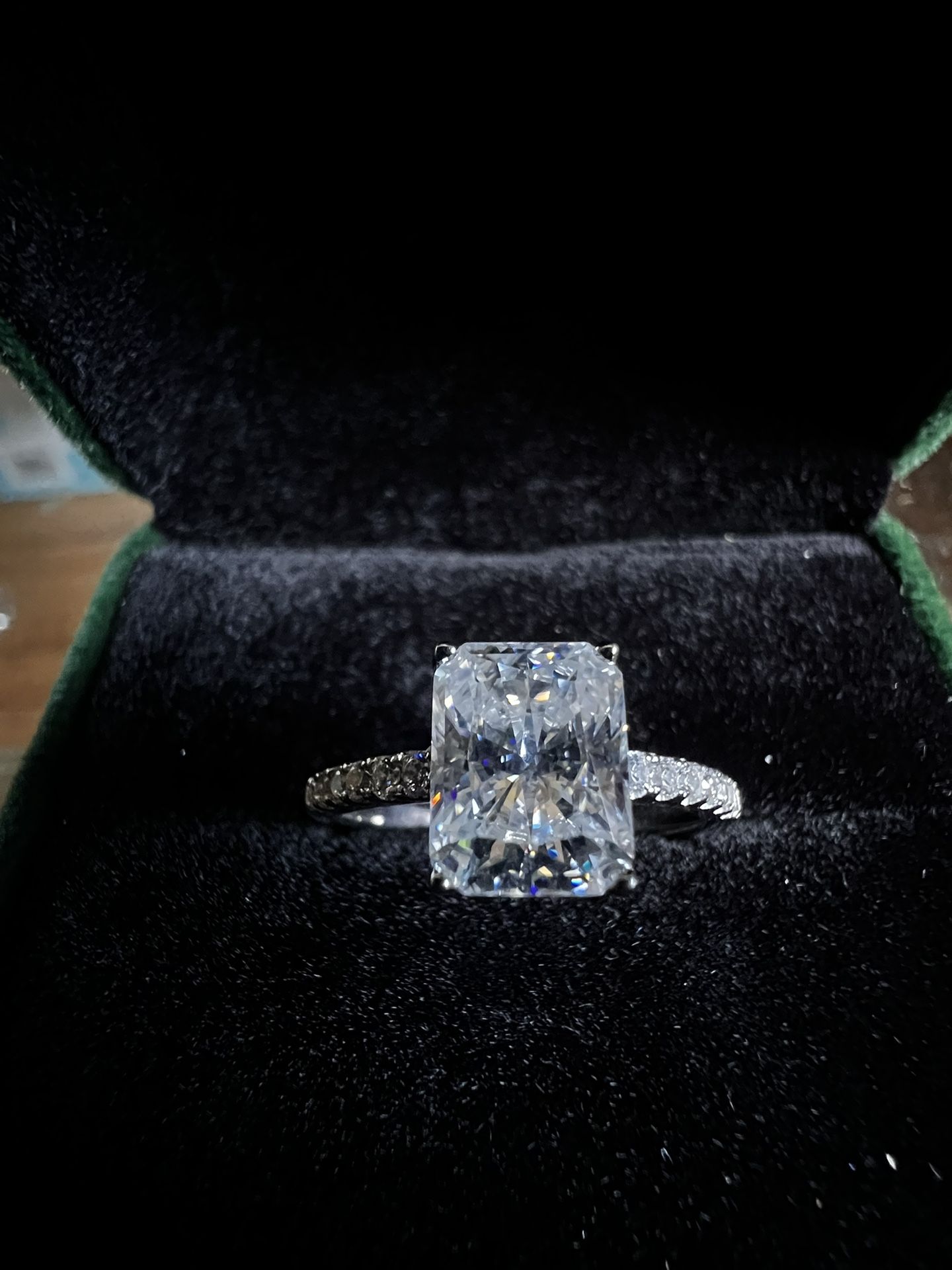 3 Carat Moissanite radiant Cut S925 Silver Ring