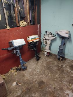 4 Older Vintage Outboard Motors ***READ DESCRIPTION***