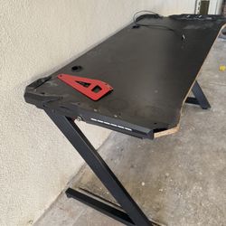 Free Desk 