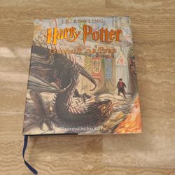 Special Edition of Harry Potter and the Goblet of Fire With Pictures 