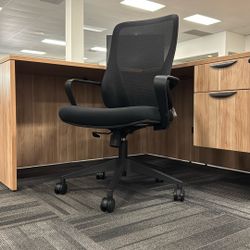 Office Chair | Flora