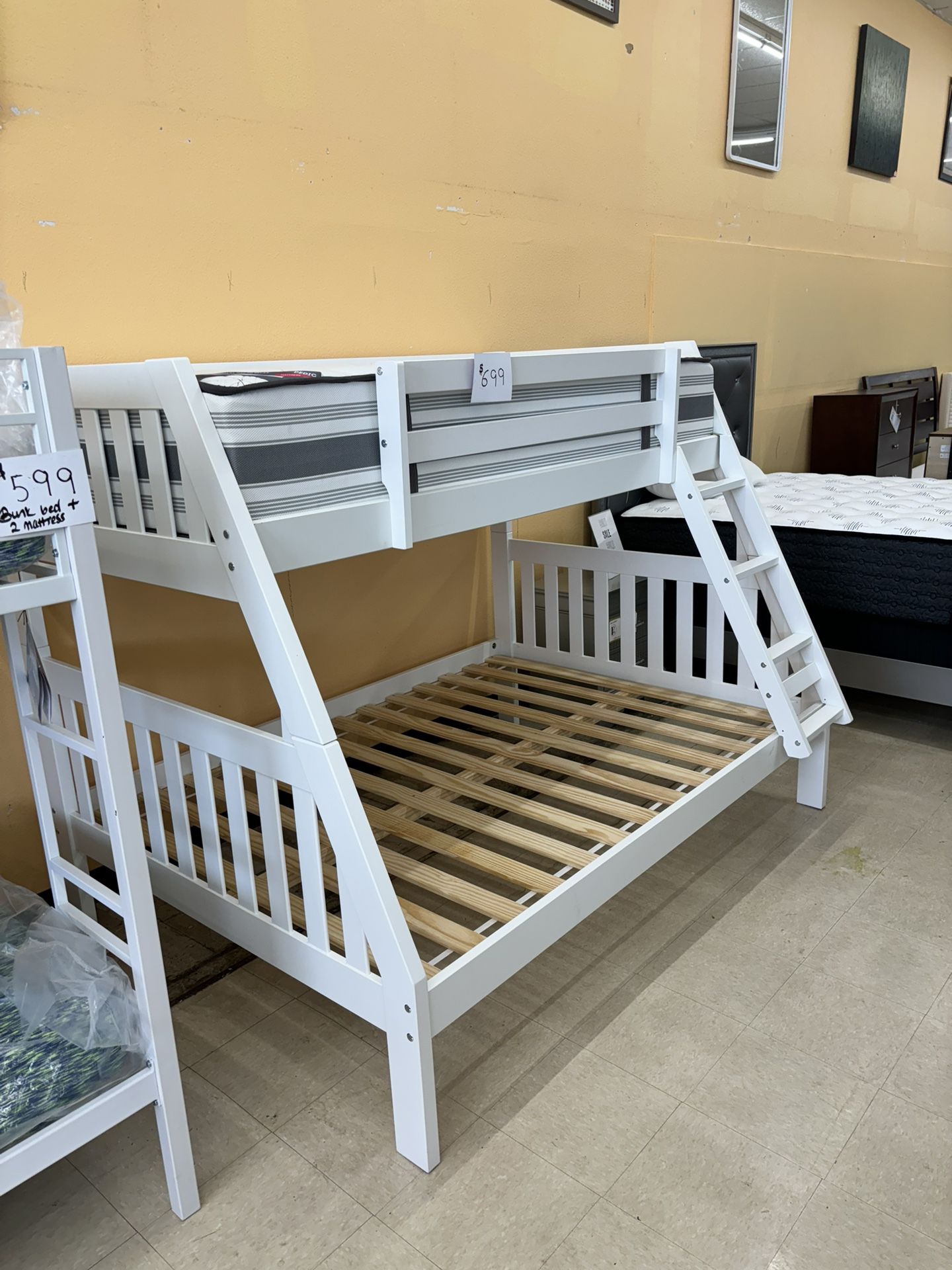 [CLOSEOUT SALE] Twin Over Full Size White Wood Bunk Bed