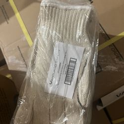 Free Off White Cotton Work Gloves 