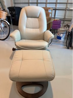 Classy Recliner chair