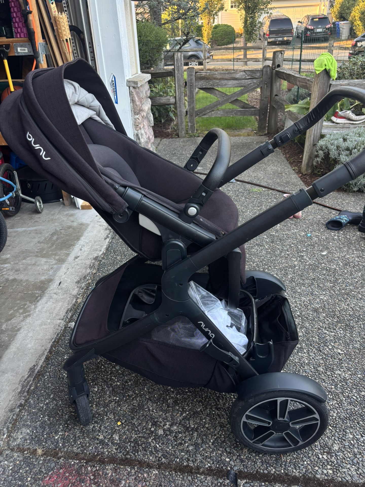 Nuna Demi Grow Stroller