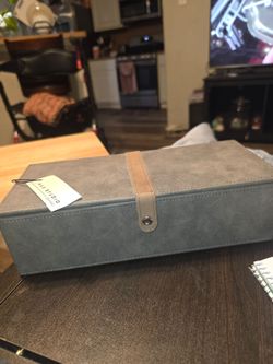 Jewelry case