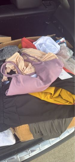 100 pairs of alo size 2,4,6,8,10