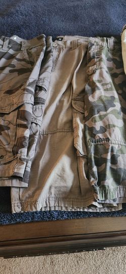 5 Men Shorts Waiste 32