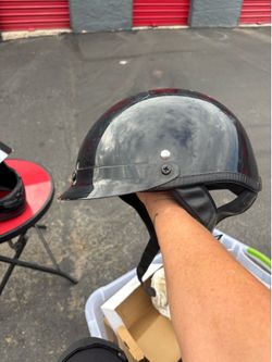 Motorcycle helmet