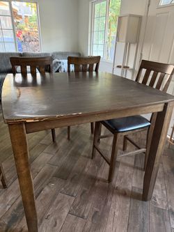 Counter Height Dining Table with 4 Chairs
