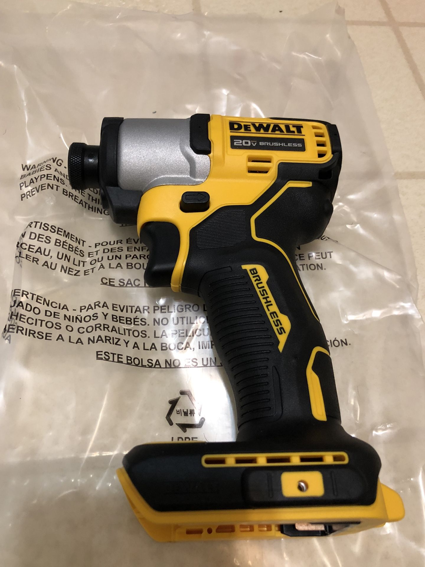 Dewalt 20v Brushless 1/4 in. Cordless Impact Driver (Tool only)