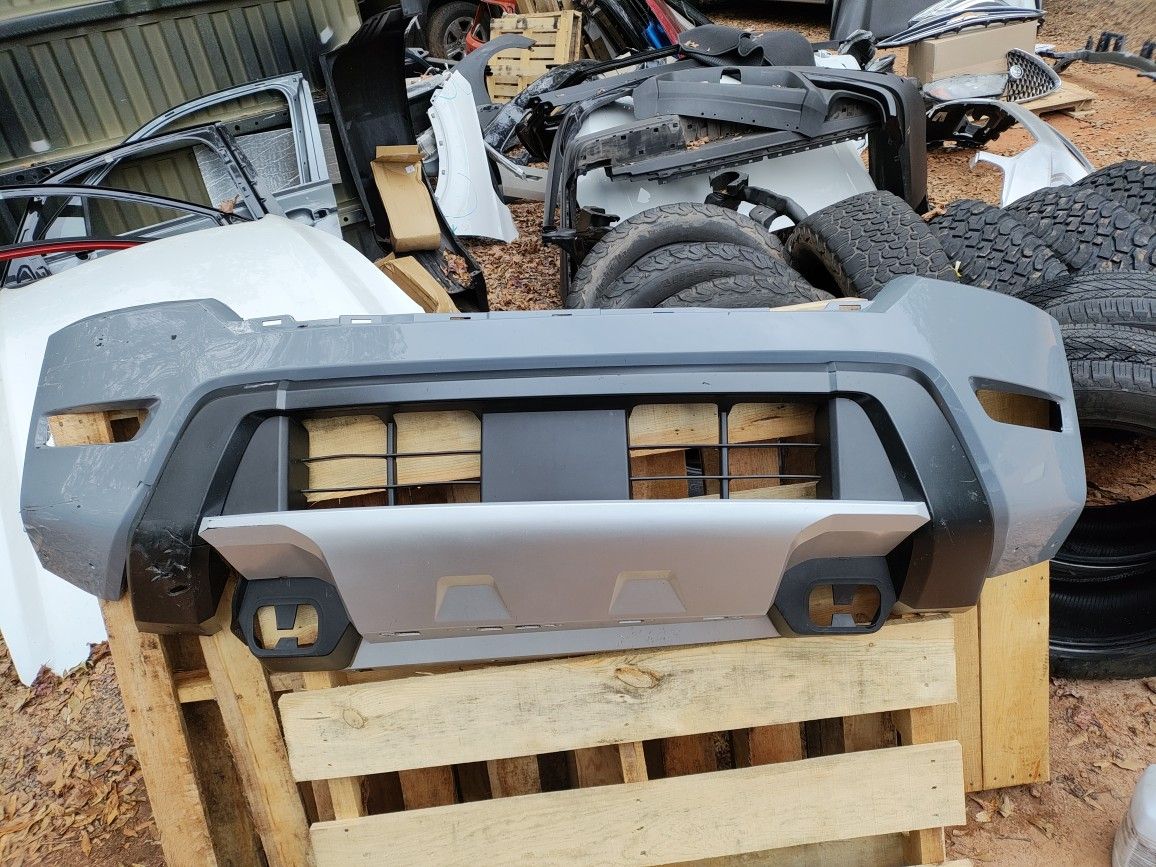 Front Bumper For Nissan Frontier 2022 To 2024