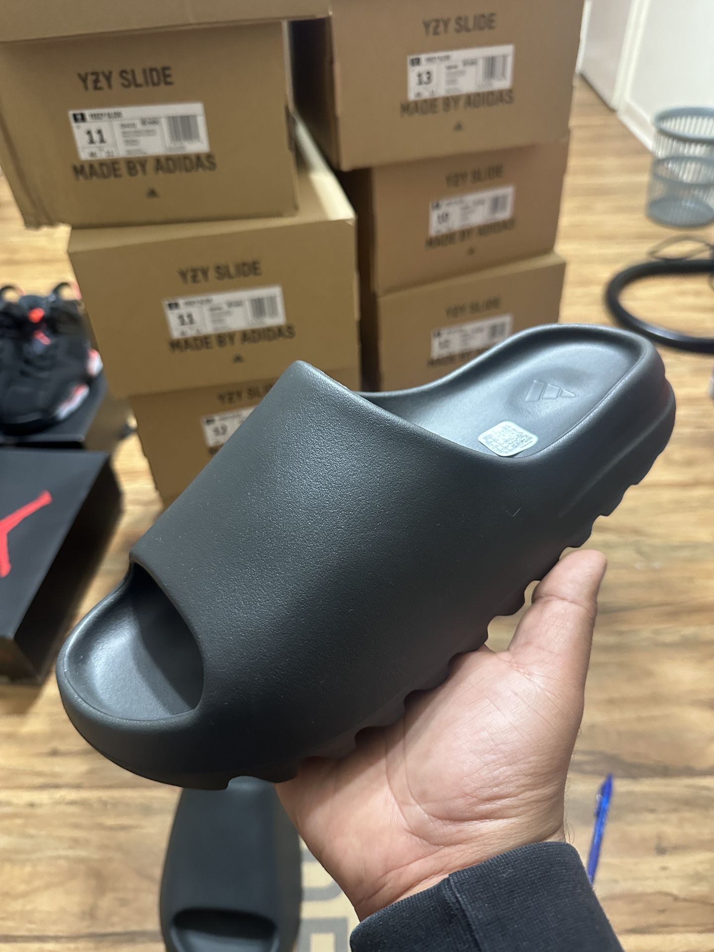 ADIDAS YEEZY SLIDE GRANITT 