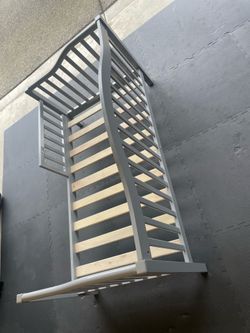 Toddler bed free