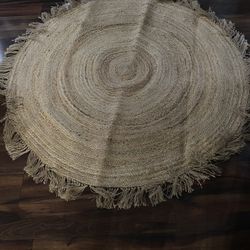 Round Carpet