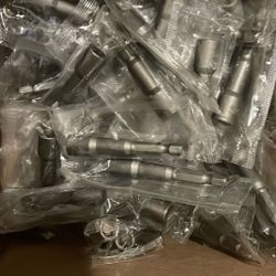 Magentic drill bit bulk. 