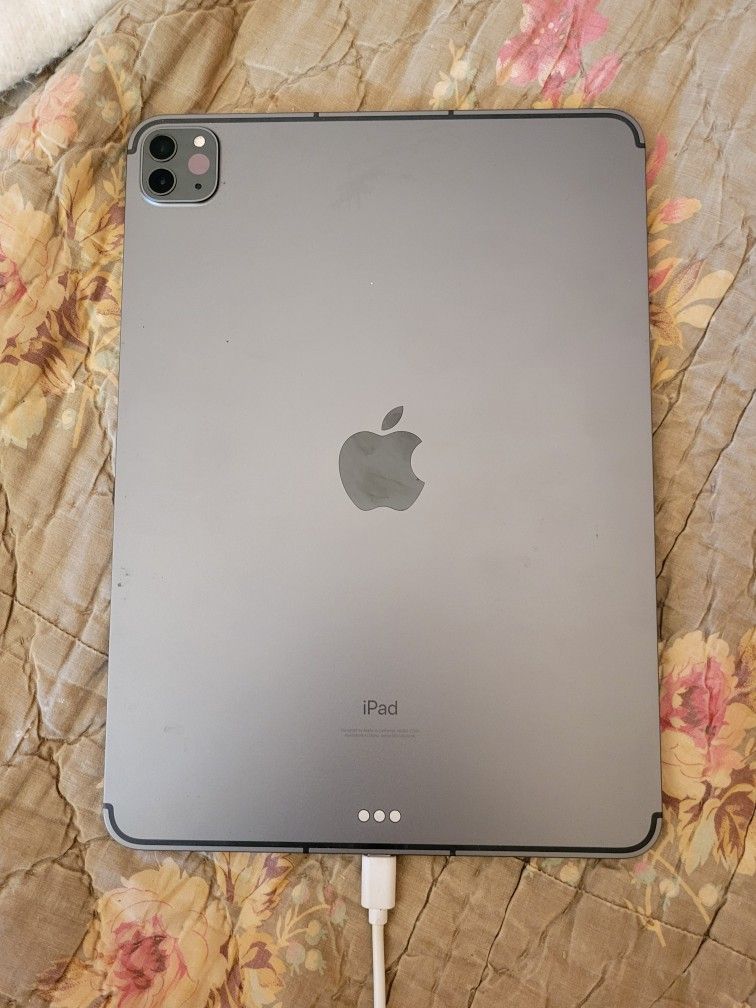 APPLE IPAD A2301 11INCH GEN 3