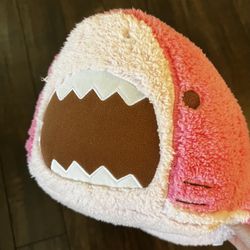 New with tags 15” Inch Super Fluffy Soft Pink Shark Plush Doll Toy Round 1